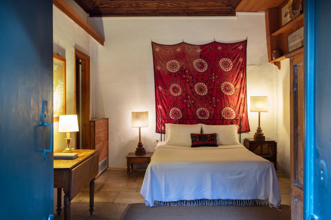 Bratsera Boutique Hotel Идра Экстерьер фото