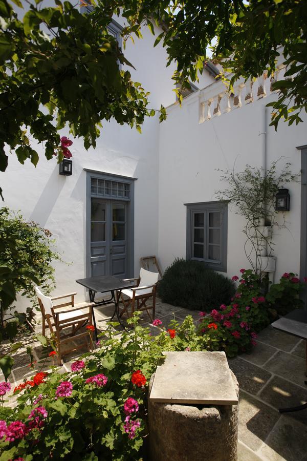 Bratsera Boutique Hotel Идра Экстерьер фото